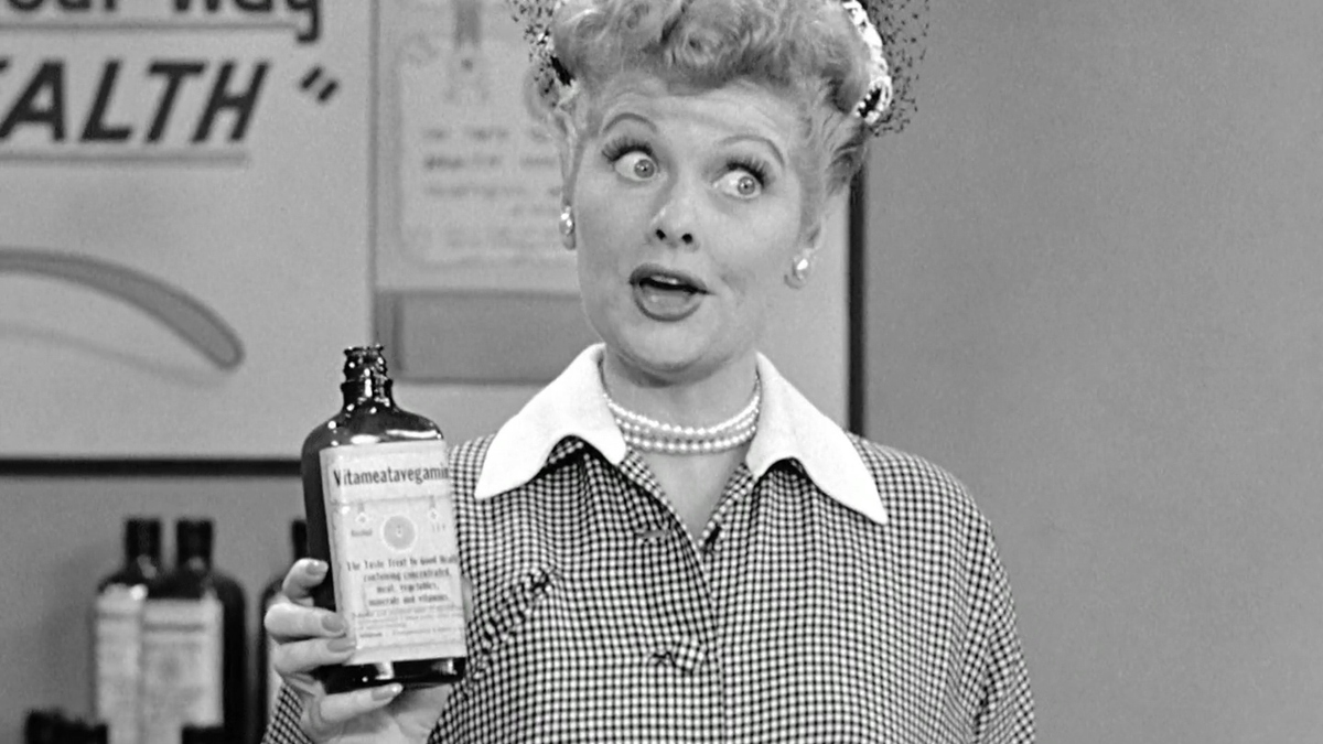 Watch I Love Lucy Season 1 Episode 30: Lucy Does A TV Commercial