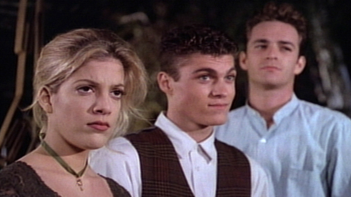 Watch beverly hills 90210 season 2 hotsell episode 14