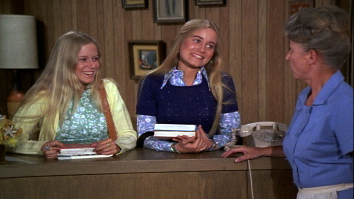 Watch The Brady Bunch Season 5 Episode 12 The Brady Bunch The