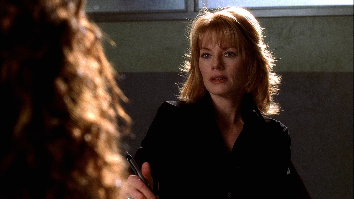 Watch CSI Crime Scene Investigation Season 1 Episode 17 Face Lift