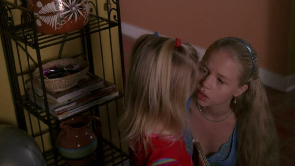 Watch Medium Season 4 Episode 4: Do You Hear What I Hear - Full show on