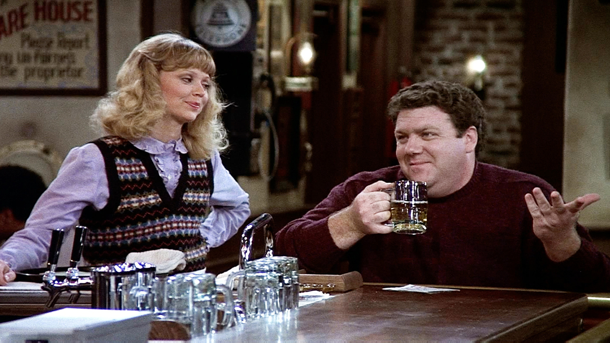 Watch Cheers Season 1 Episode 9 Cheers Coach Returns To Action