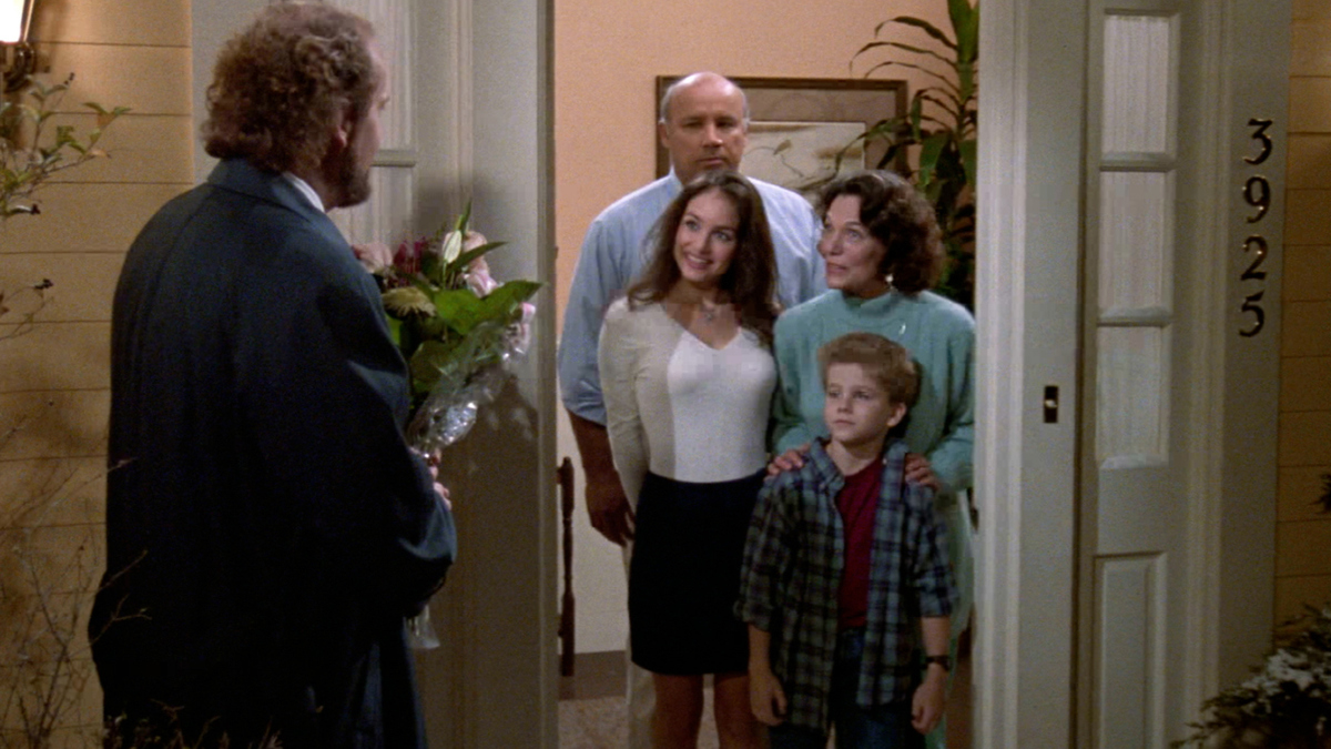 Watch Cheers Season 11 Episode 12 Cheers Sunday Dinner Full show