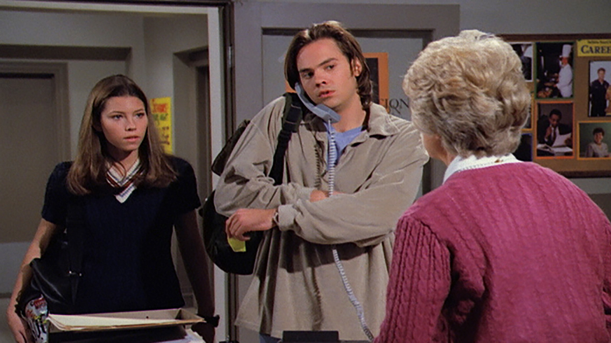 Watch Friends Season 10 Episode 11