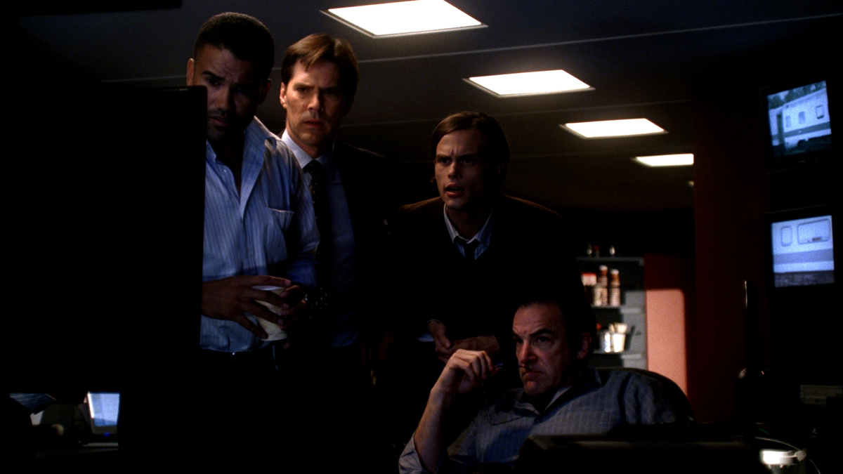 Criminal minds season 1 new arrivals episode 2 full episode
