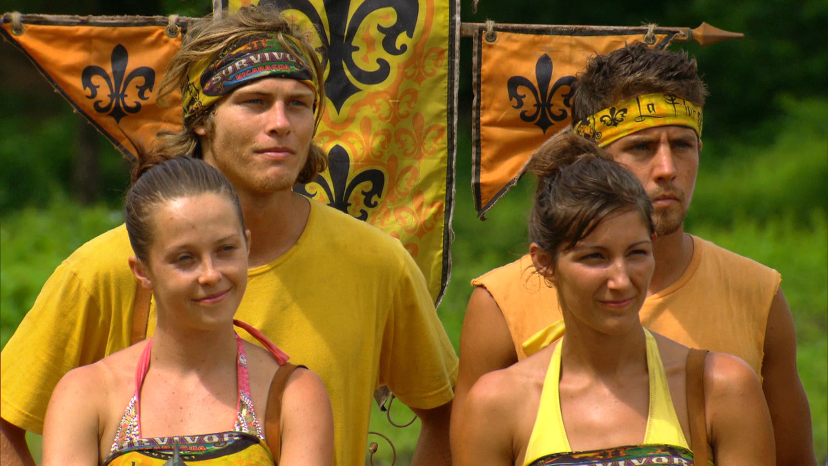 Survivor season sales 21 episode 1