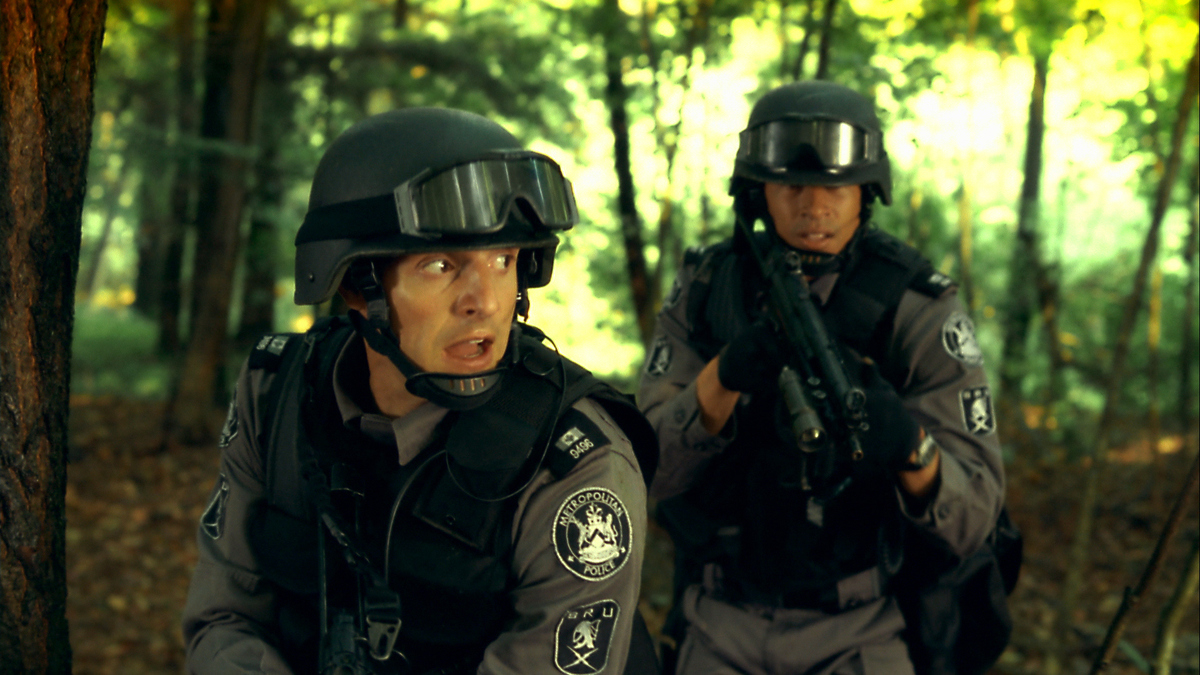 Watch Flashpoint Season 1 Episode 7: He Knows His Brother - Full show ...