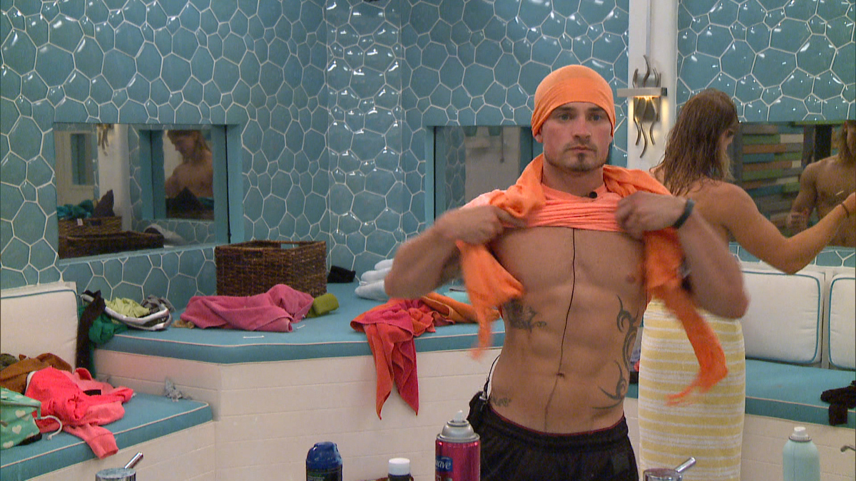 Big brother season 16 episode 2 full episode new arrivals free online