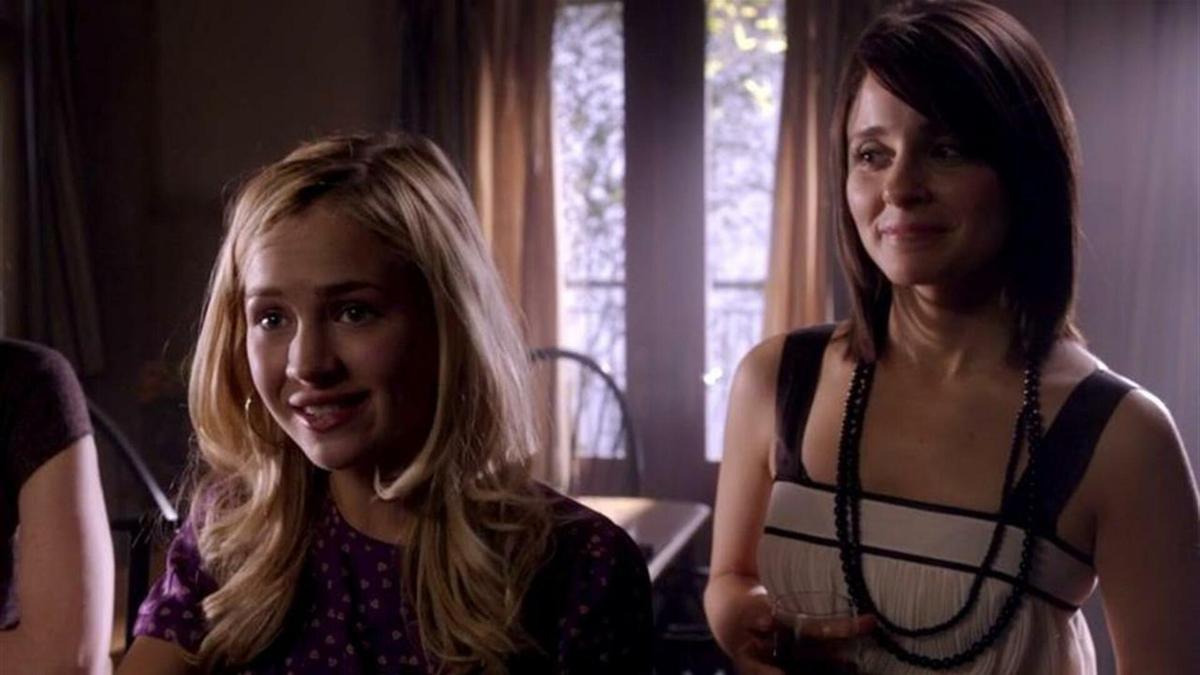 Unexpected season 3 episode sales 1 full episode free