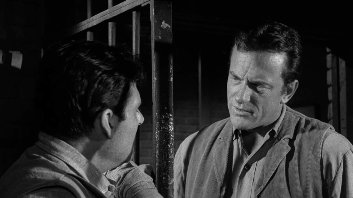 Watch Gunsmoke Season 10 Episode 10 Gunsmoke Big Man, Big Target