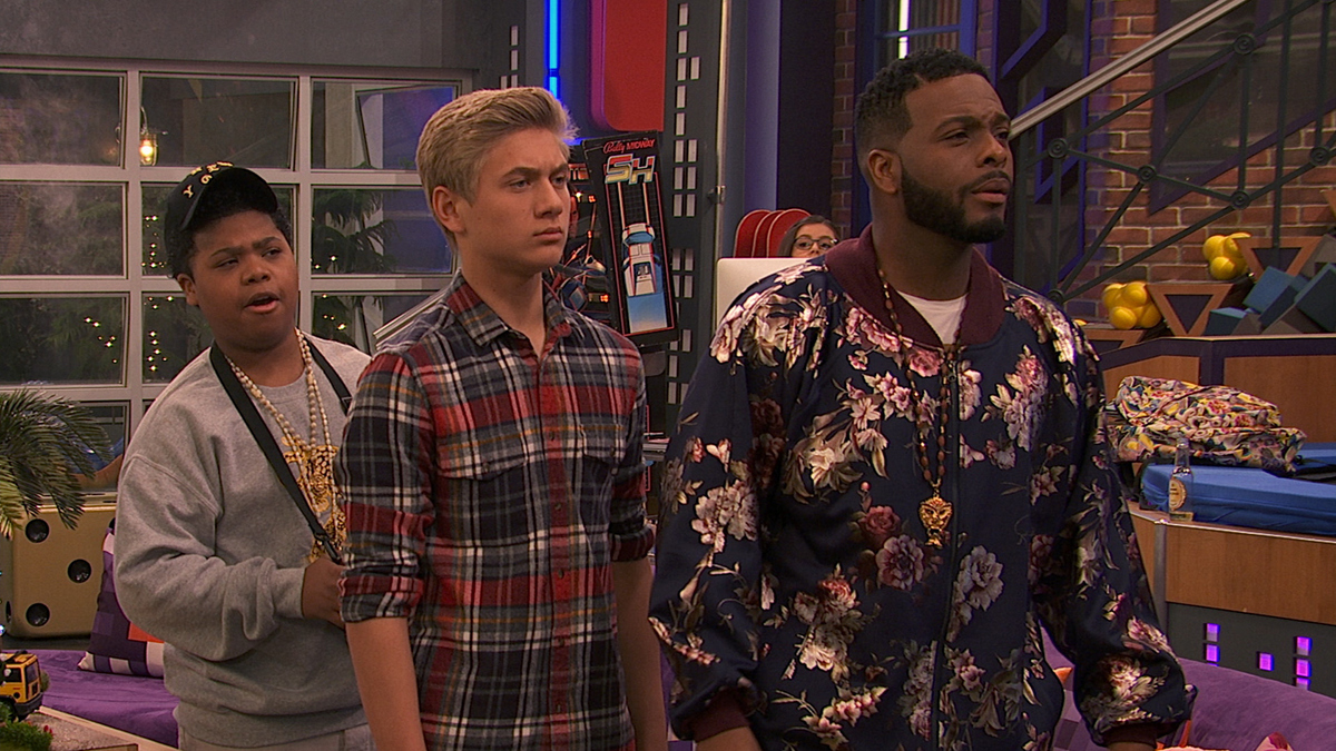 Watch Game Shakers Season 1 Episode 12: Party Crashers - Full show on  Paramount Plus