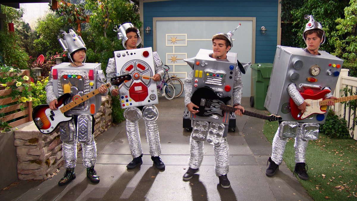Watch The Thundermans Season 2 Episode 17: The Amazing Rat Race - Full