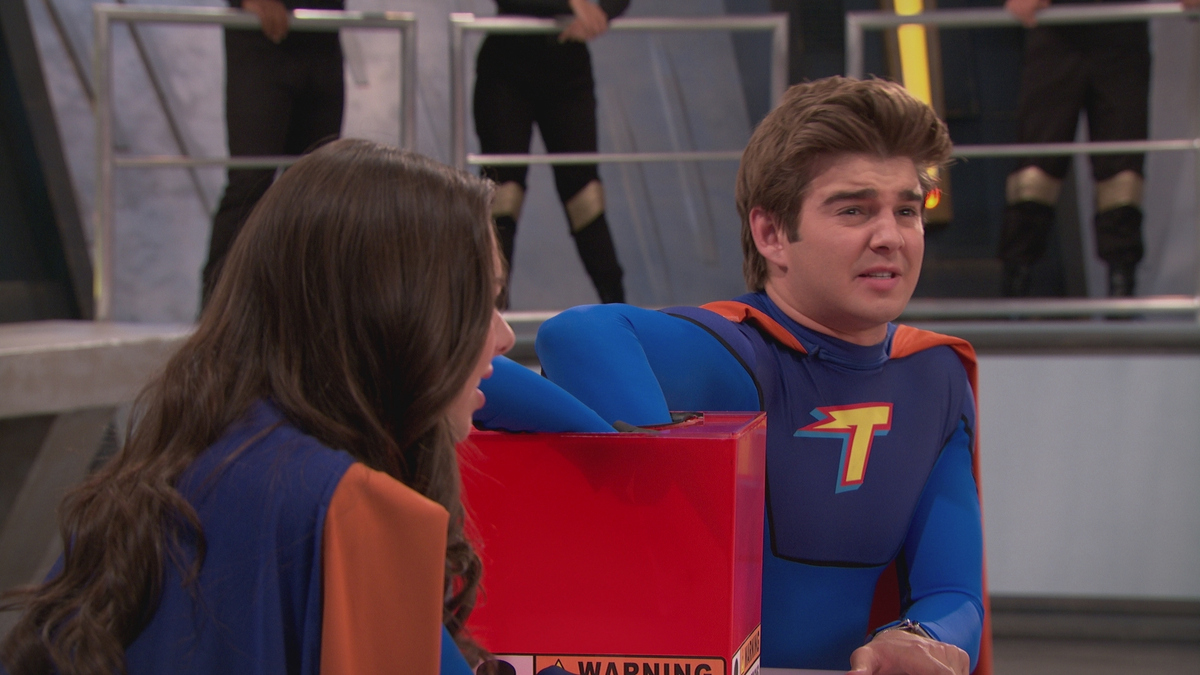 Watch The Thundermans Season 4 Episode 30: The Thunder Games - Full