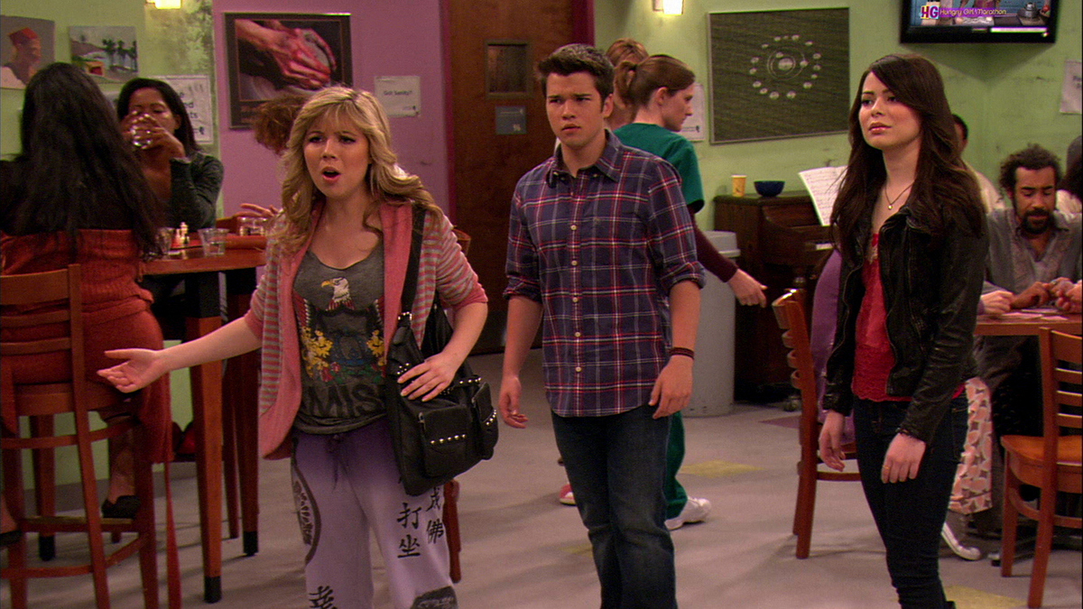 Watch iCarly Season 4 Episode 1: iLost My Mind - Full show on CBS All