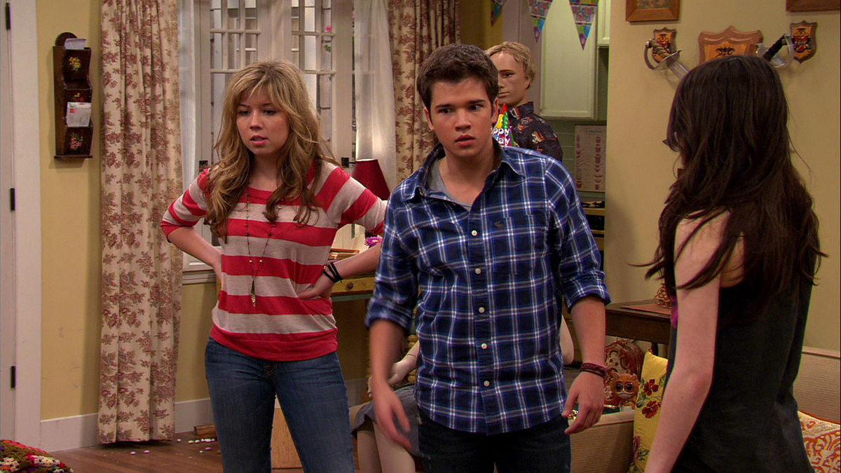 Watch iCarly Season 4 Episode 8 iStill Psycho pt. 2 Full show on