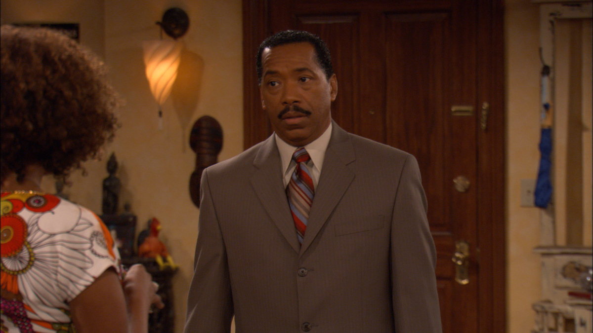 Watch Half & Half Season 3 Episode 19 The Big Who's Wooing Who