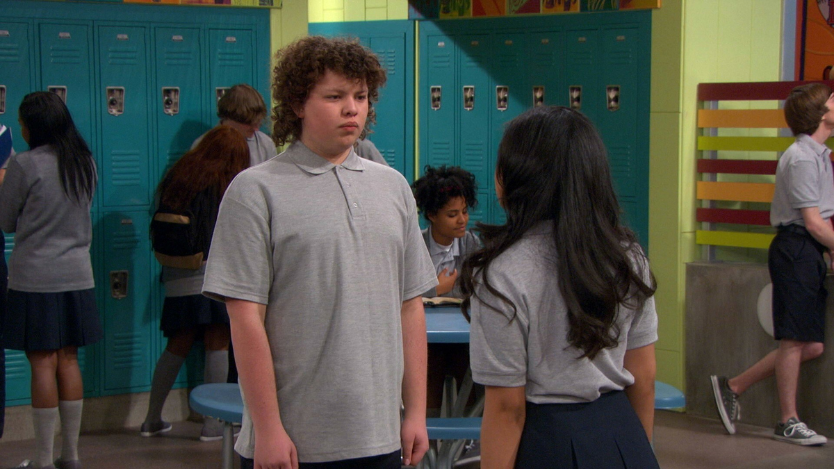 Watch How to Rock Season 1 Episode 17: How to Rock a Uniform - Full