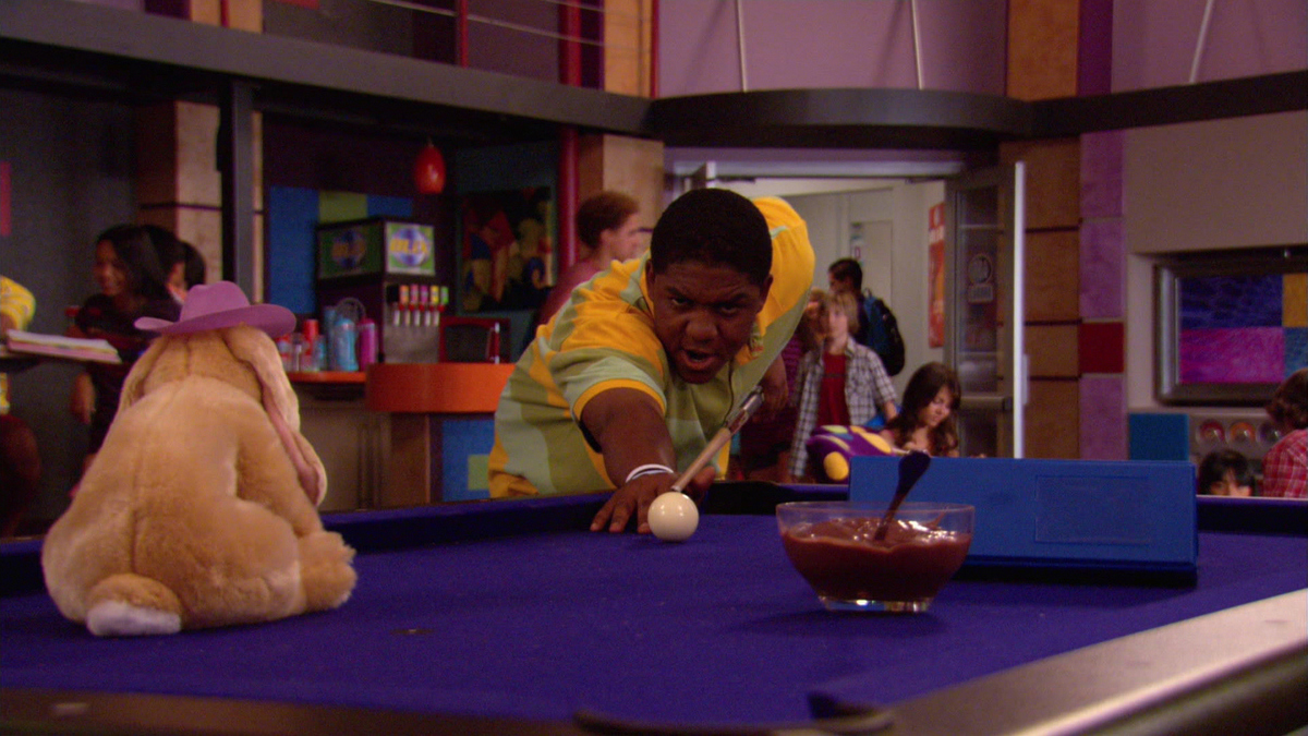 Watch Zoey 101 Season 4 Episode 7 Zoey 101 WalkAThon Full show