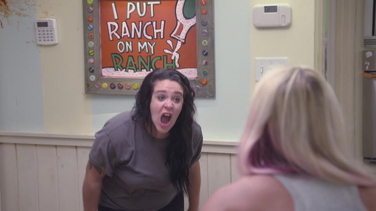Watch Party Down South Season 5 Episode 8 Watermelon Meet Lartha Full Show On Paramount Plus