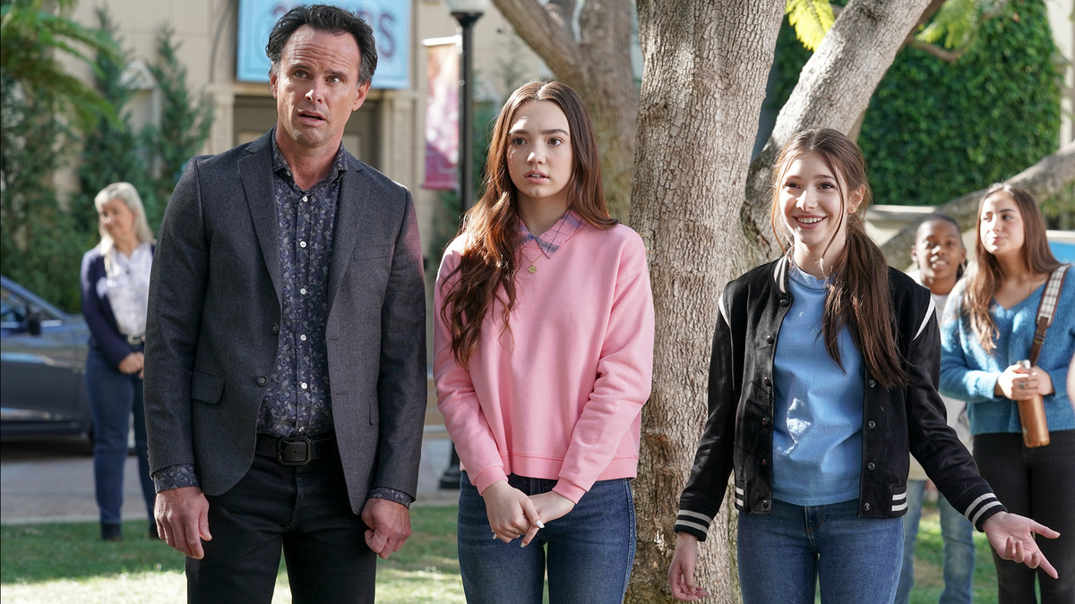 Watch The Unicorn Season 2 Episode 10 In Memory of . . . Full show