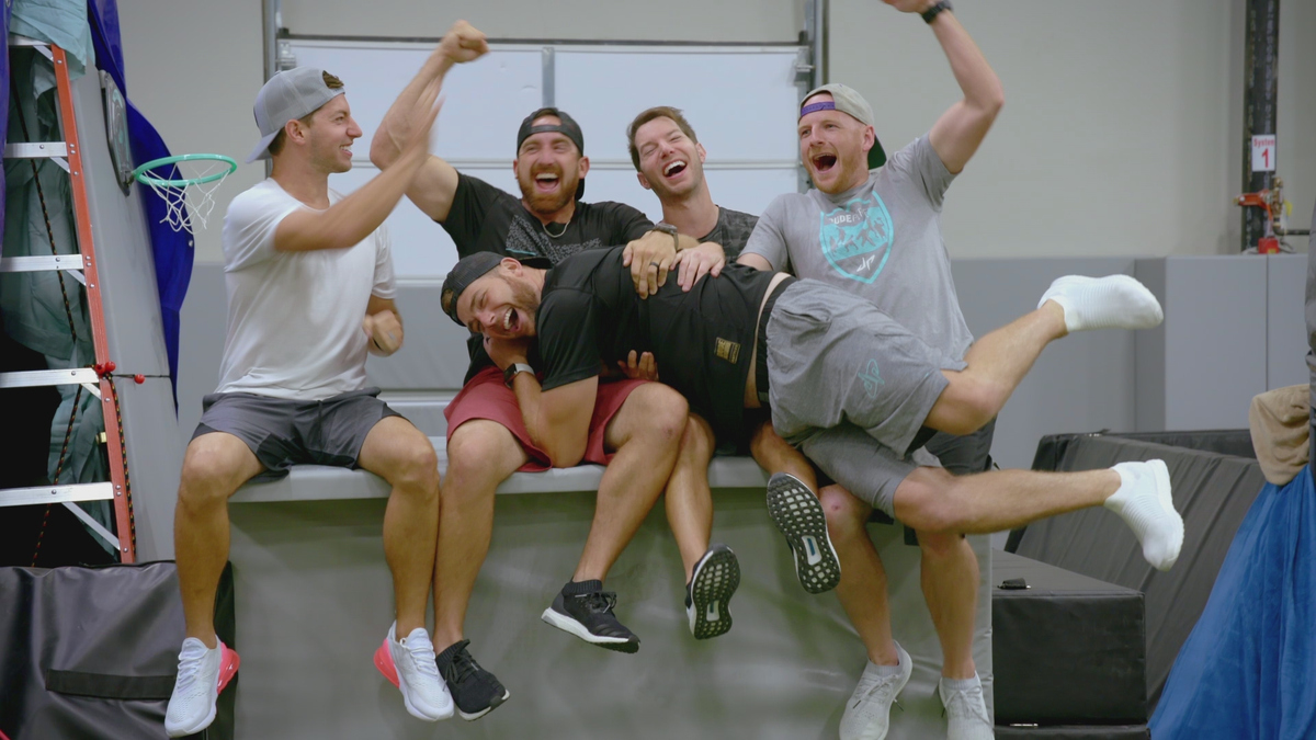 Watch The Dude Perfect Show Season 3 Episode 11: The Dude Perfect Show