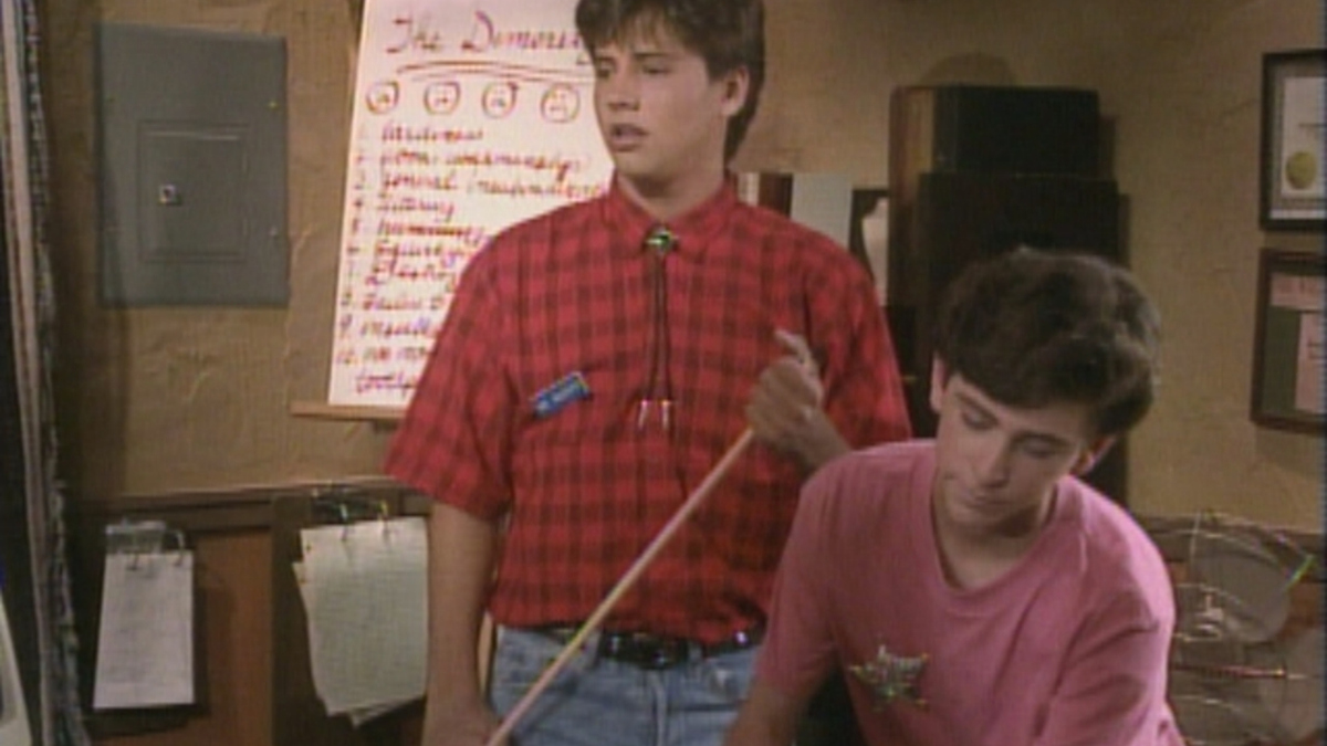 Watch Hey Dude Season 3 Episode 1 Inmates Run The Asylum Full show