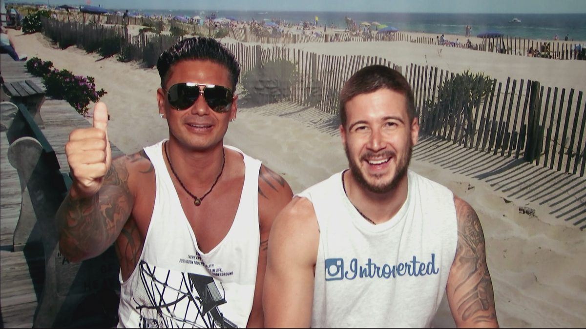 Watch Jersey Shore Family Vacation Season 2 Episode 16 Wallopin' in