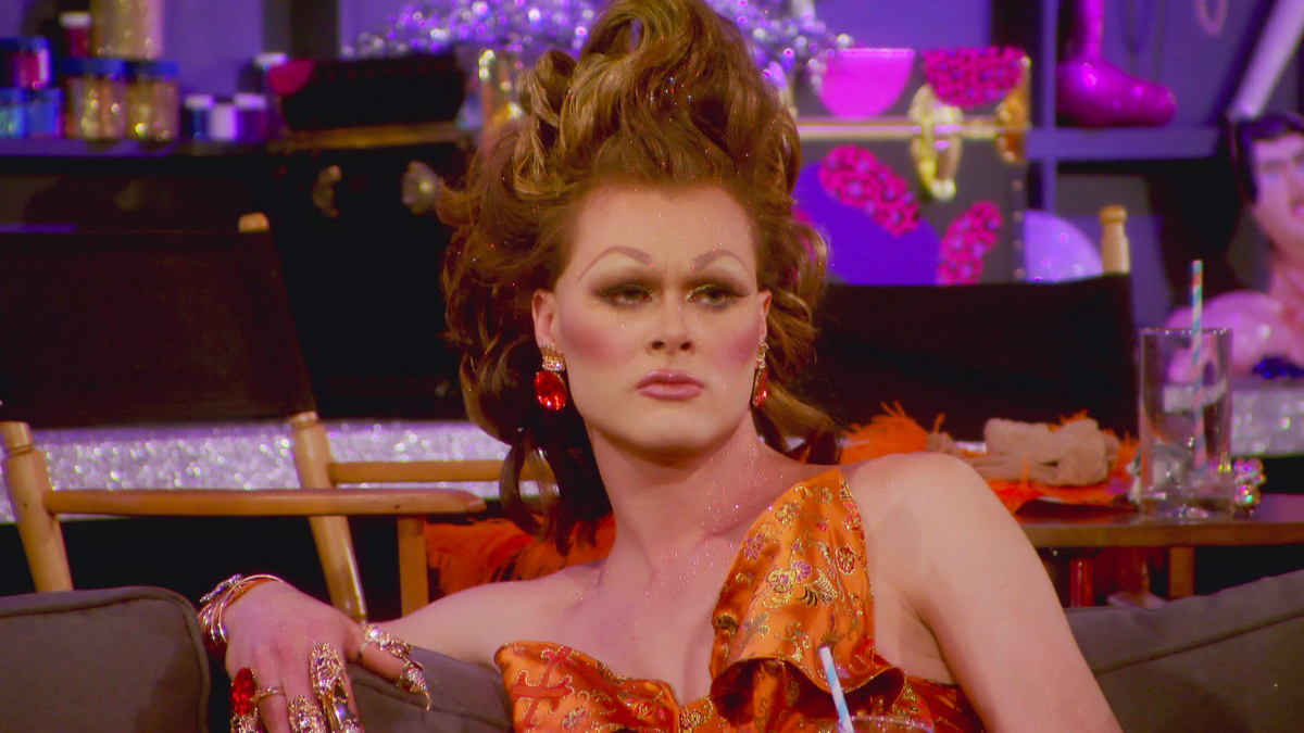 Rupaul's drag race season 10 episode hotsell 1 untucked