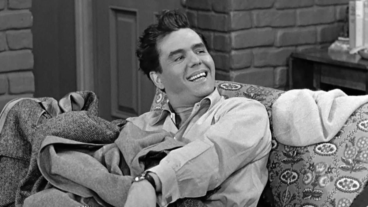 Watch I Love Lucy Season 1 Episode 8: I Love Lucy - Men Are Messy