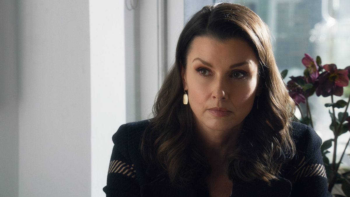 Watch Blue Bloods Season 12 Episode 19: Blue Bloods - Tangled Up in - Where Can I Watch Blue Bloods Season 12 Uk
