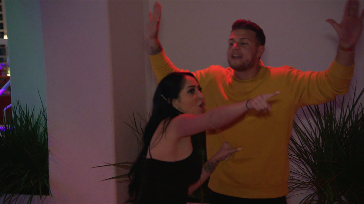 Watch Double Shot At Love With Dj Pauly D & Vinny Season 2 Episode 14: Double Shot at Love with 