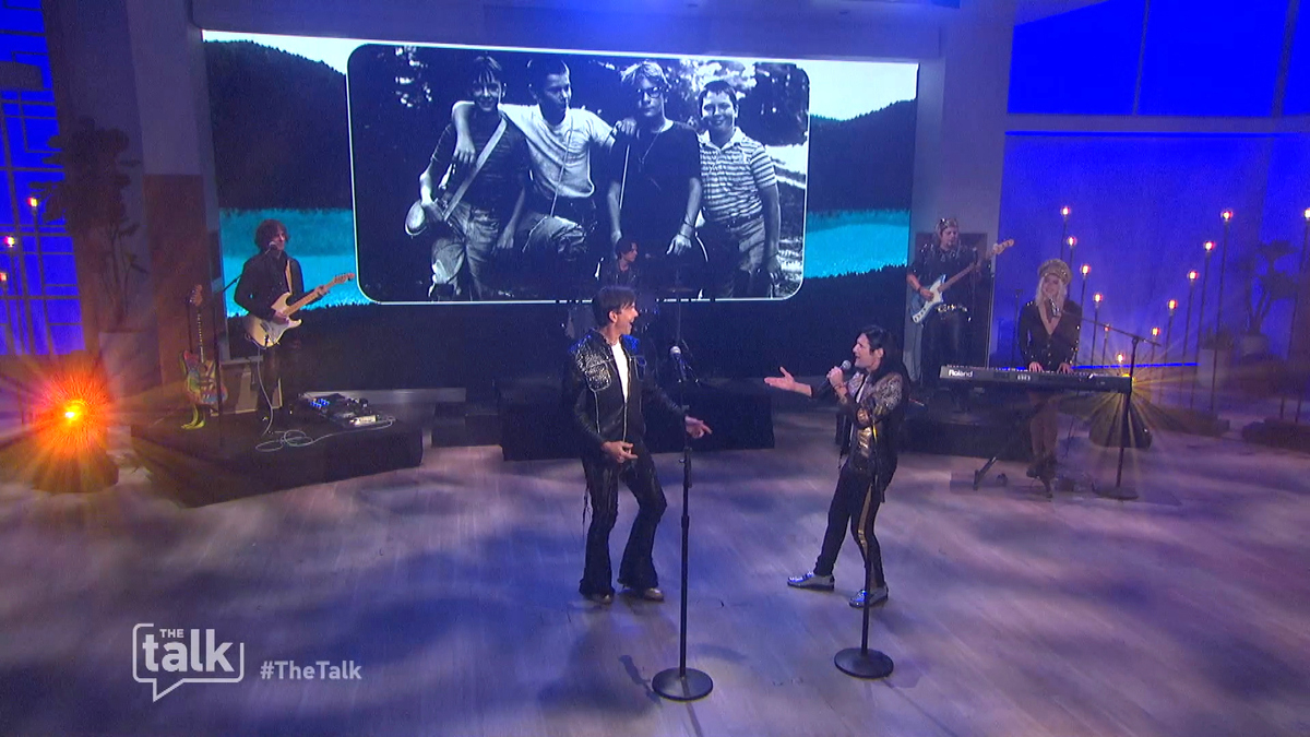 Watch The Talk Corey Feldman & Jerry O'Connell Sing 'Stand By Me' on