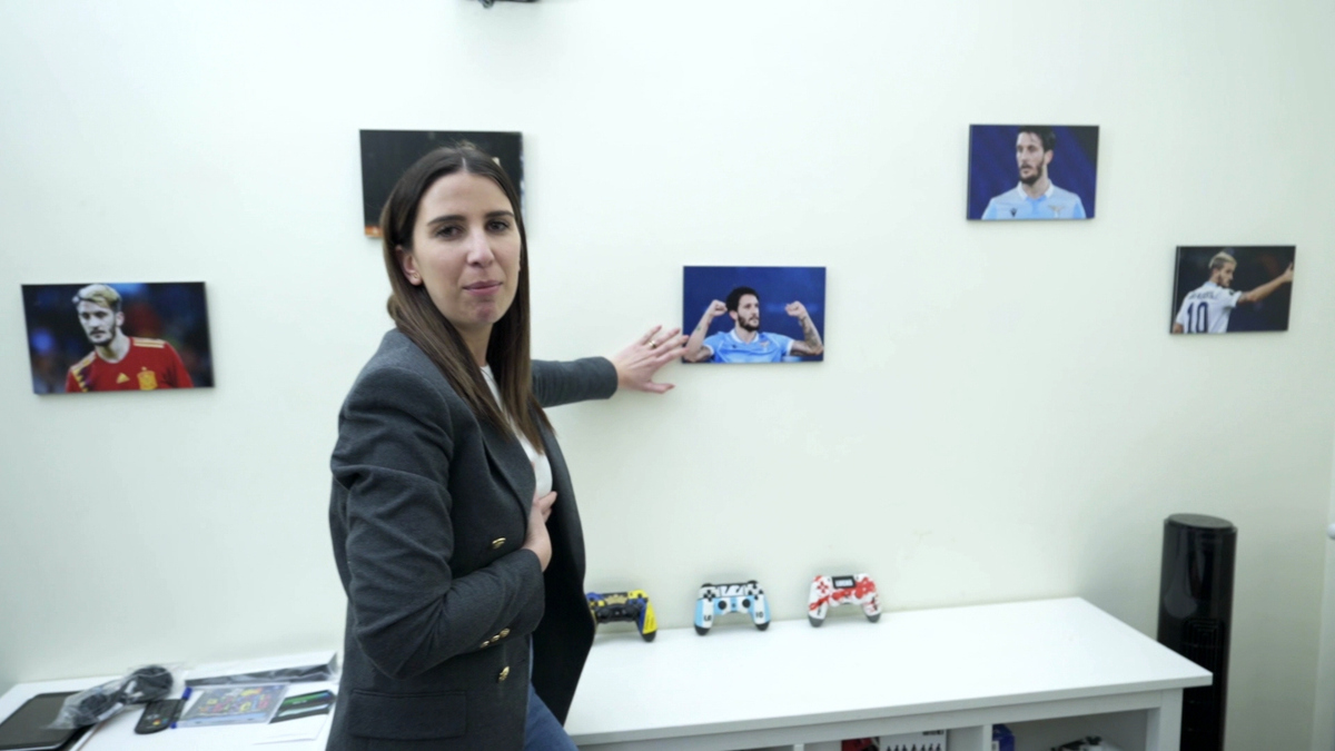 Guarda MTV Cribs Italia stagione 1 episodio 3 MTV Cribs Italia Luis