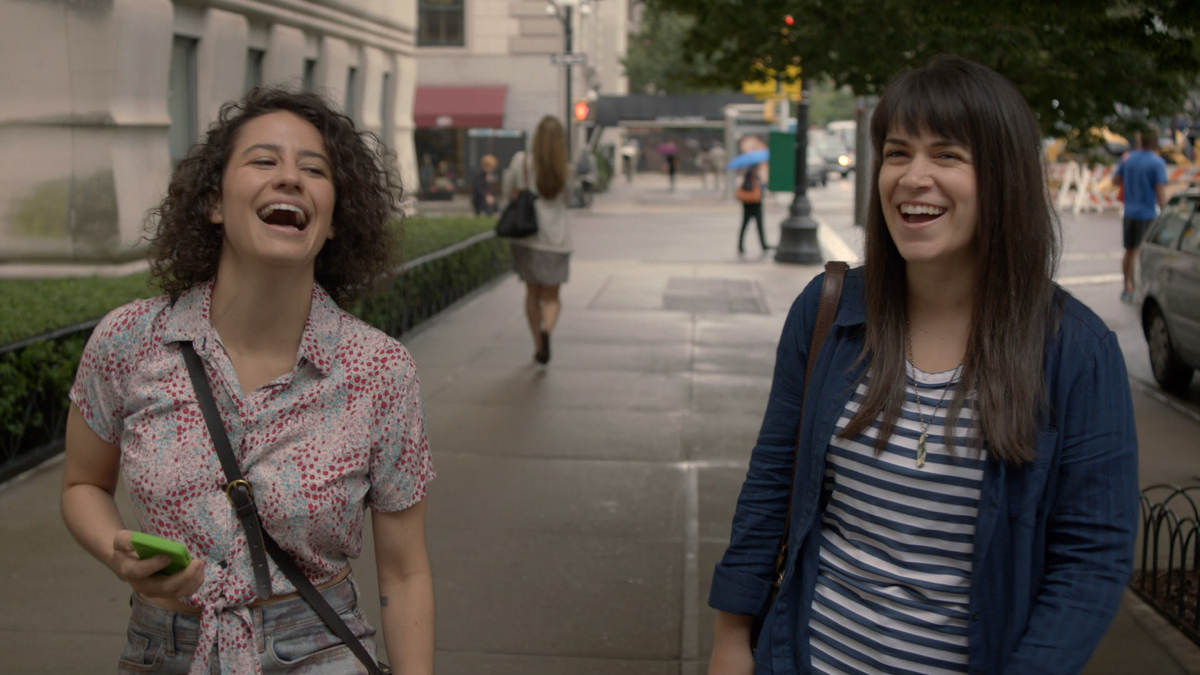Watch Broad City Season 1 Episode 6 Broad City Stolen Phone Full Show On Paramount Plus 5698