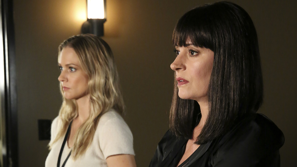 Regarder Esprits criminels Saison 14 Épisode 4: Esprits criminels