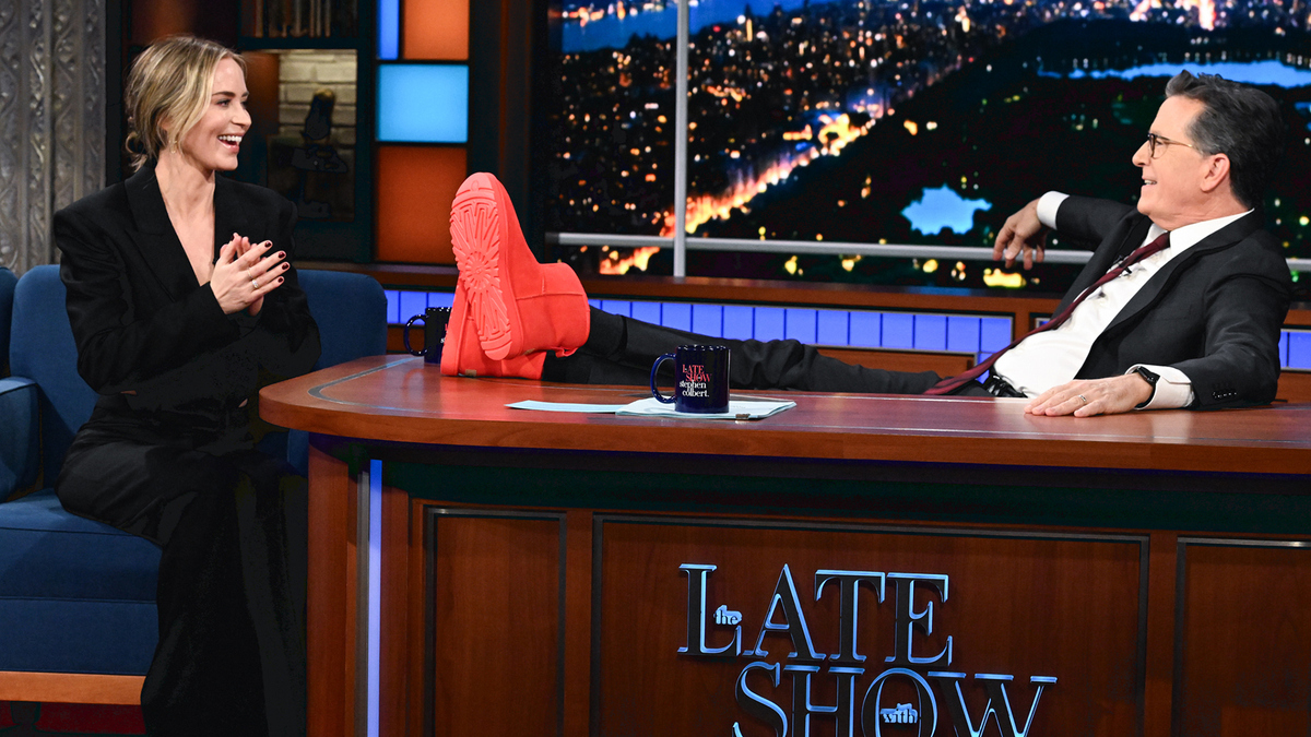 Emily blunt 2024 late late show