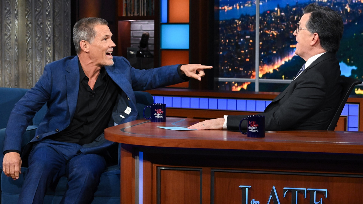 Watch The Late Show with Stephen Colbert Season 10 Episode : Josh Brolin Is  "212 Pounds Of Manly Priest" In The Upcoming "Knives Out" Film - Paramount+