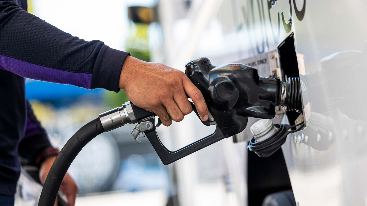 Watch CBS Mornings How rising fuel prices impact shipping goods ...
