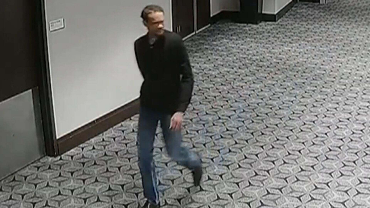 Watch CBS Saturday Morning: New video of correspondents' dinner suspect ...
