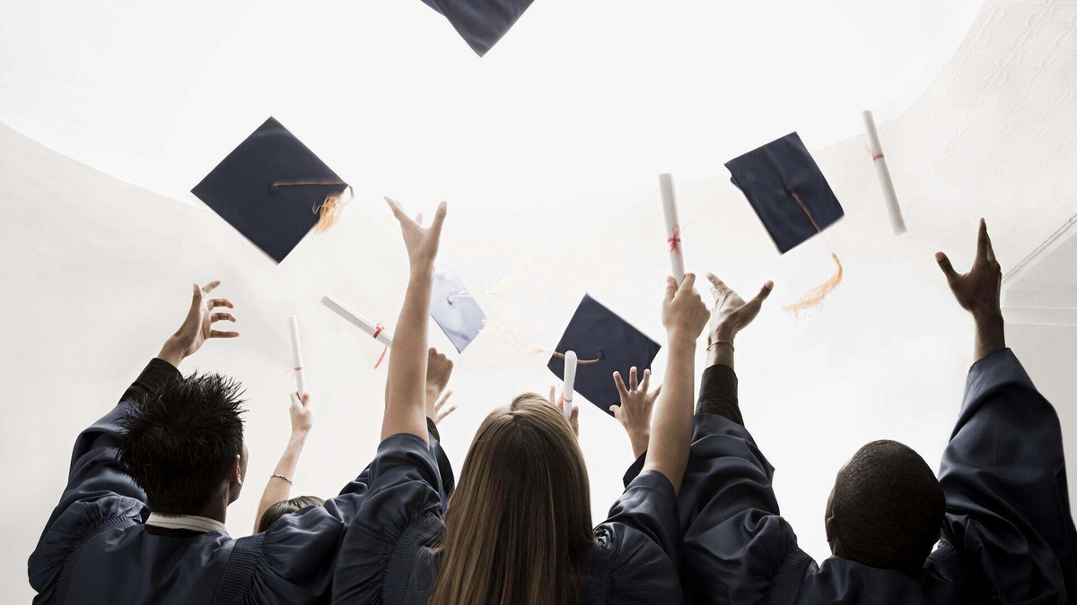 Watch CBS Mornings: Tips for high school graduates - Full show on CBS