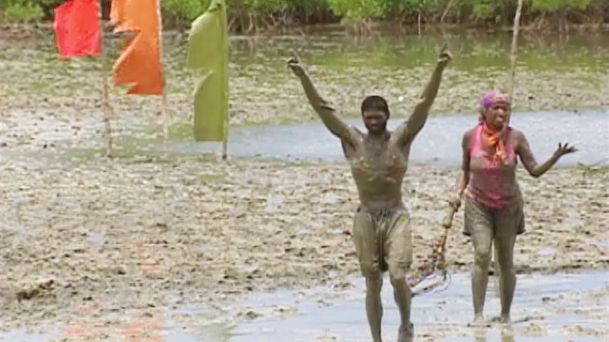 Watch Survivor Season 14 Episode 11 Blackmail or Betrayal  Full show