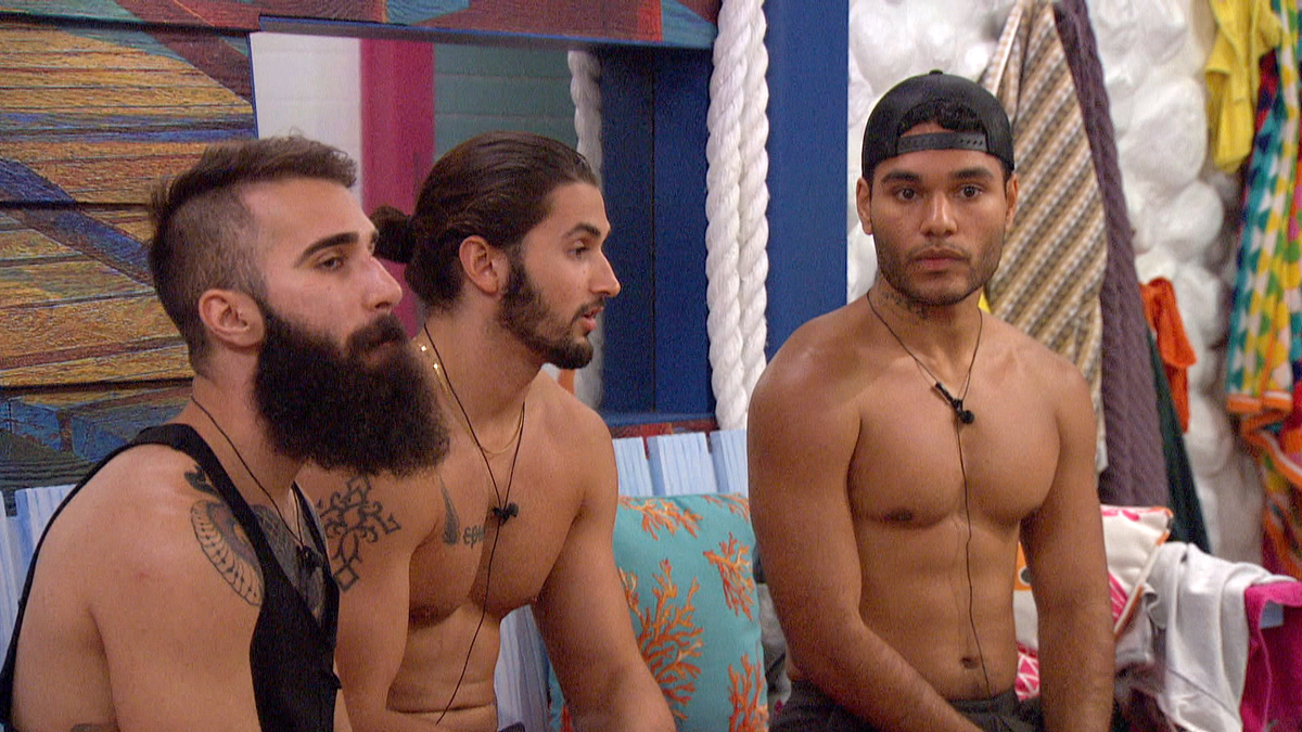 Big brother season 18 episode 1 free online outlet
