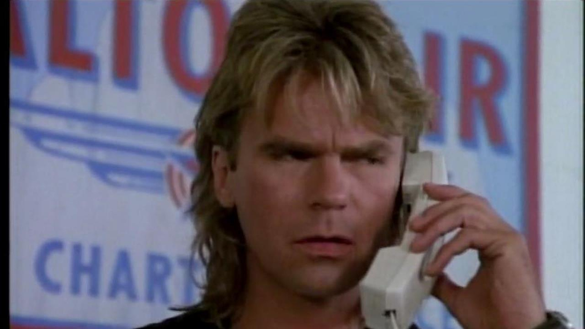 Watch MacGyver Classic Season 5 Episode 6 Halloween