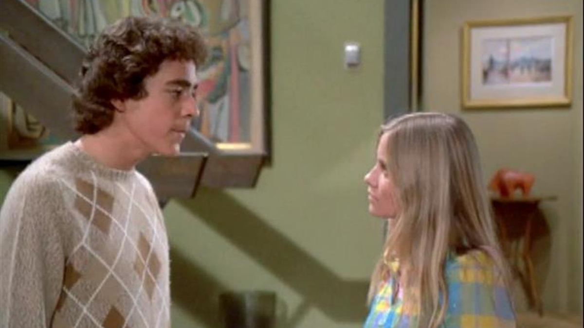 Watch The Brady Bunch Season 4 Episode 9 Career Fever Full show on CBS All Access