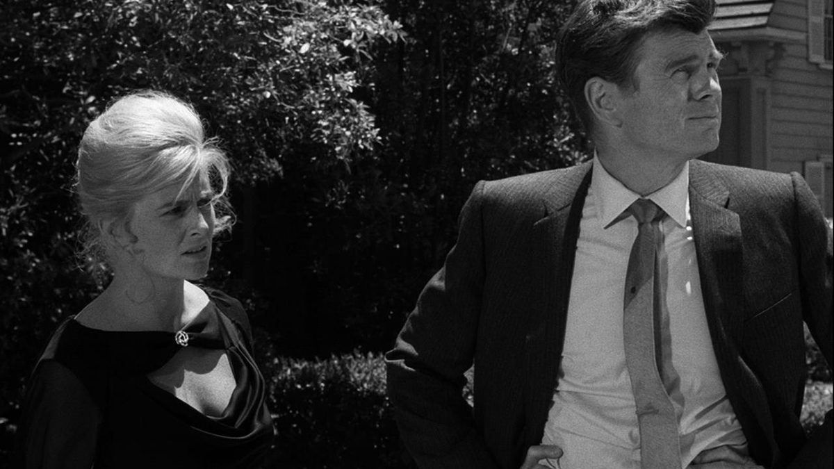 Watch The Twilight Zone Classic Season 5 Episode 30: Stopover in a