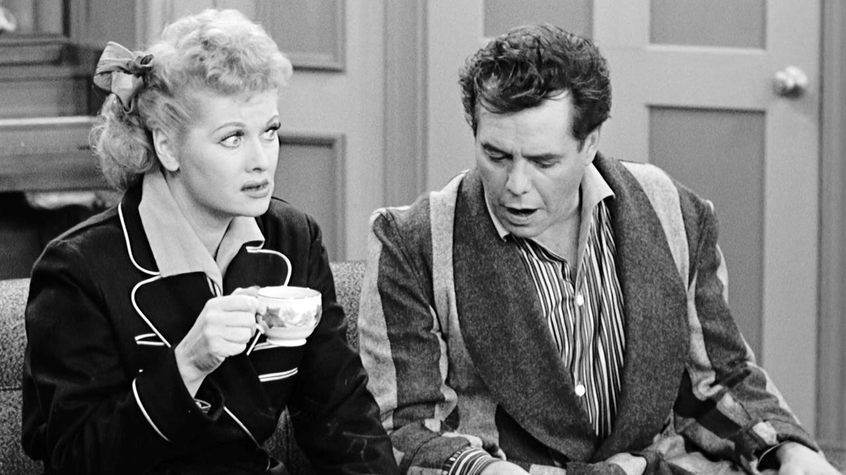 Watch I Love Lucy Season 6 Episode 15 Lucy Hates to Leave