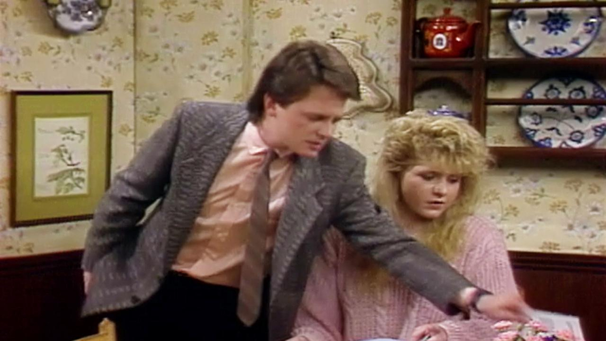 Watch Family Ties Season 6 Episode 21 Read It and Weep (1) Full show