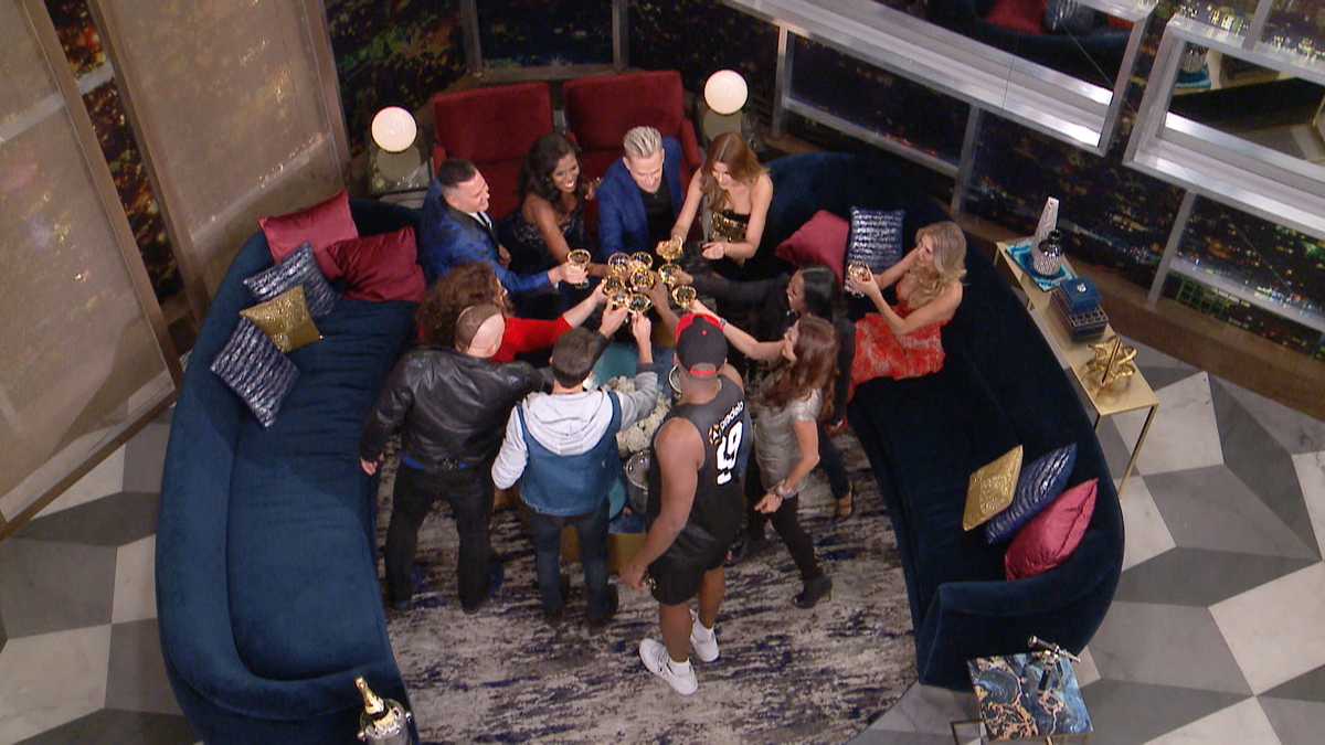 Watch celebrity big brother on sale season 17 episode 1