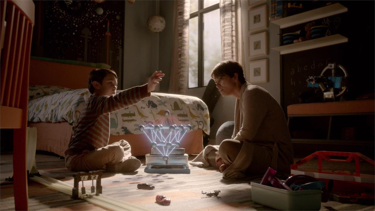 Watch Extant Season 1 Episode 2: Extinct - Full show on ...