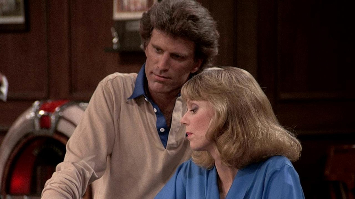 Watch Cheers Season 3 Episode 7 Coach In Love, Part 2 Full show on